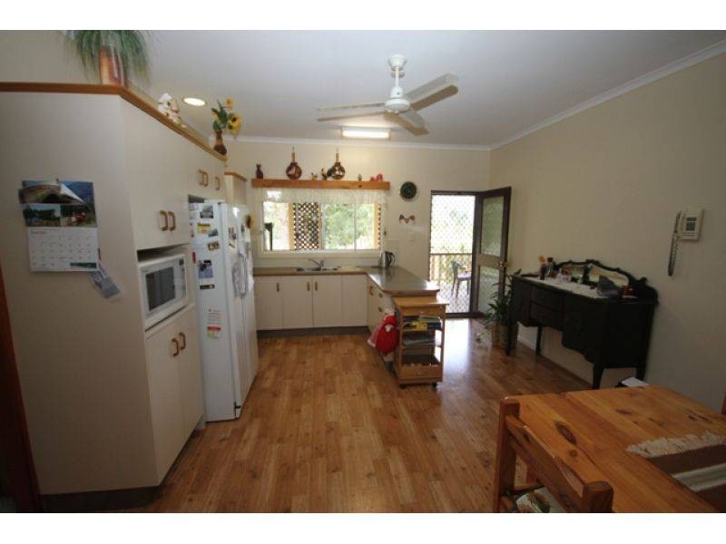 145 Upper Widgee Road, Widgee QLD 4570