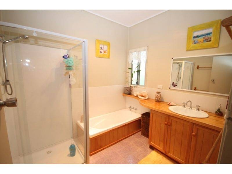 145 Upper Widgee Road, Widgee QLD 4570