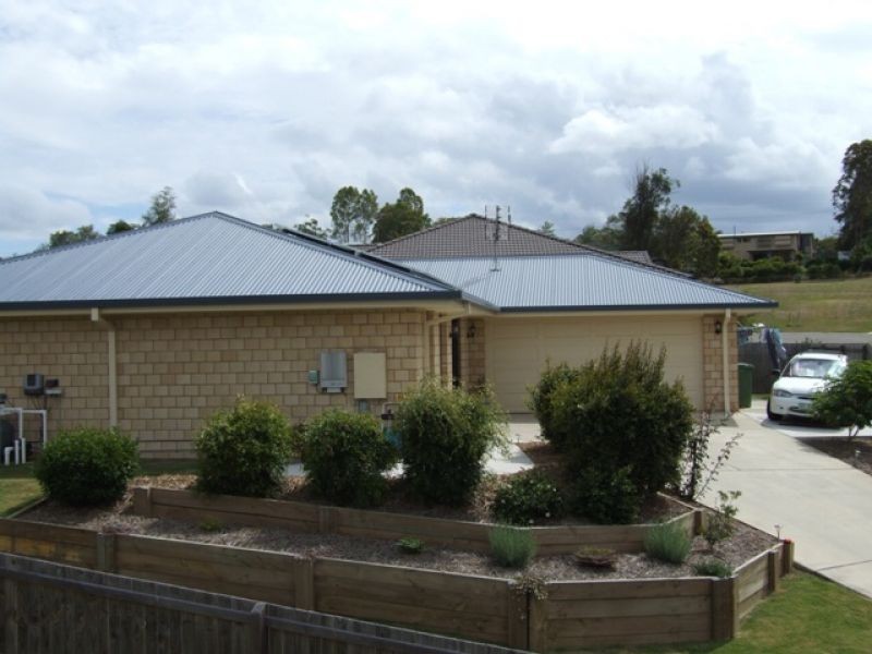 5 Moreton Court, Southside QLD 4570