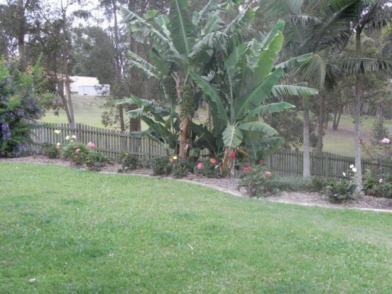 16 Watson Road, Southside QLD 4570