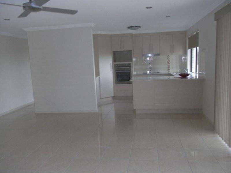 8 Primrose Court, Gympie QLD 4570