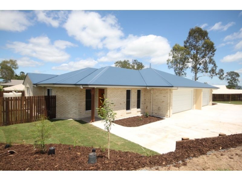 1, 41 Julienne Street, Southside QLD 4570