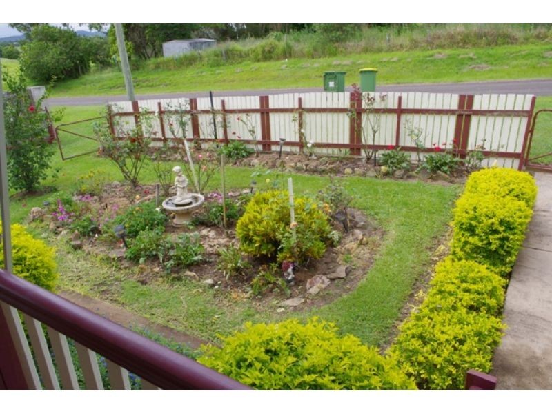 12 McMahon Road, Monkland QLD 4570