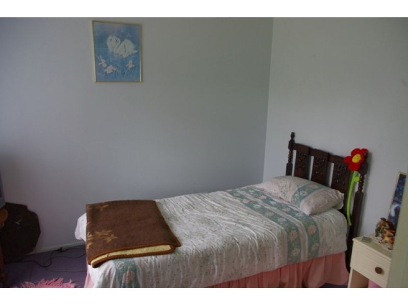 12 McMahon Road, Monkland QLD 4570