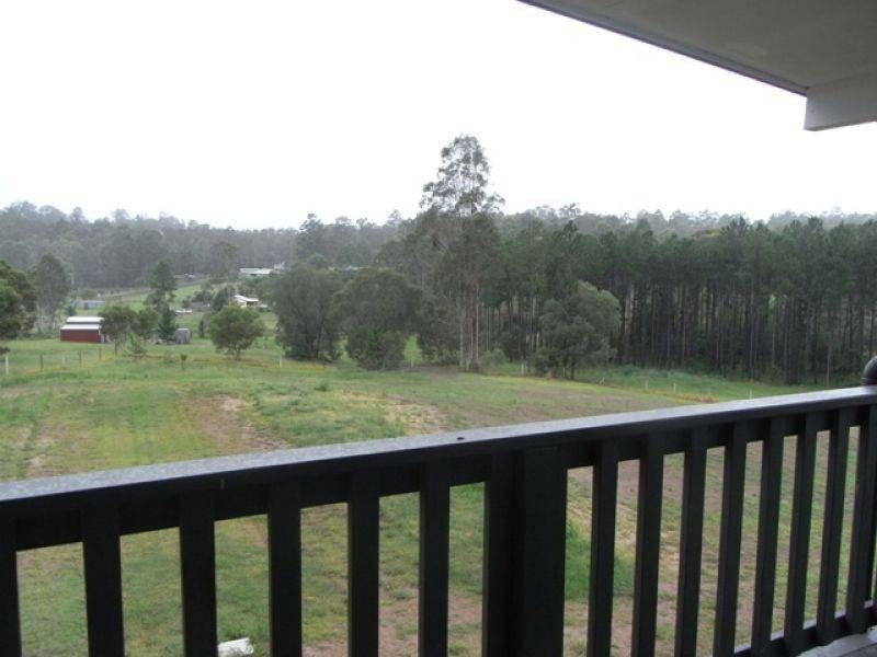 21 James Road, Glenwood QLD 4570