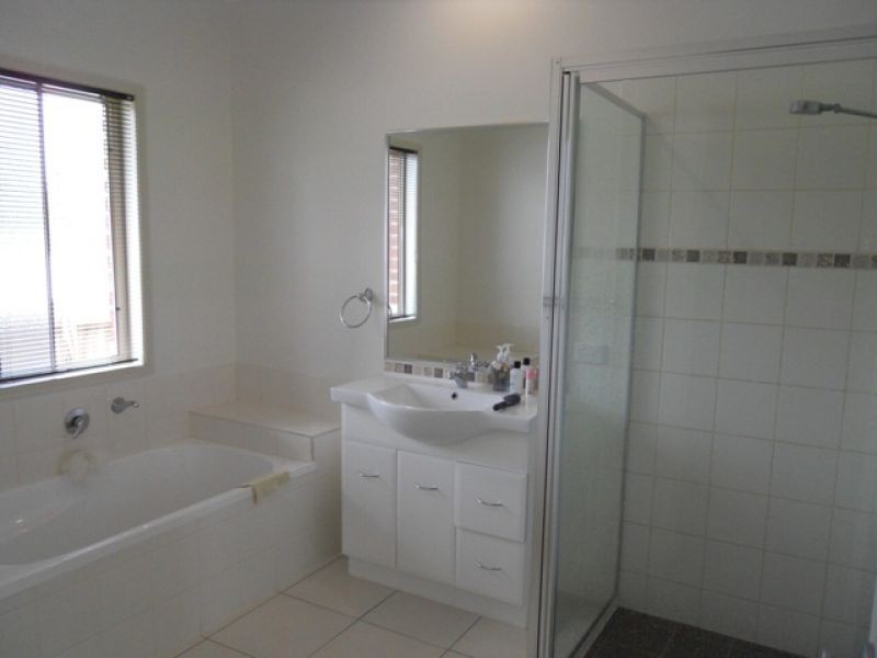 6 Lachlan Place, Gympie QLD 4570