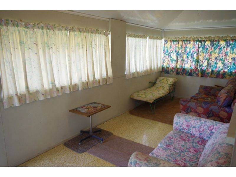 18 Stewart Terrace, Gympie QLD 4570