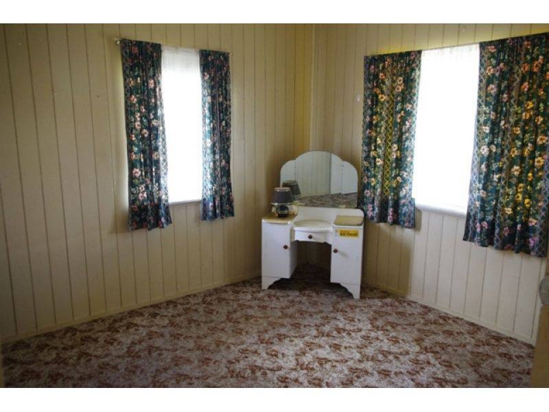 18 Stewart Terrace, Gympie QLD 4570