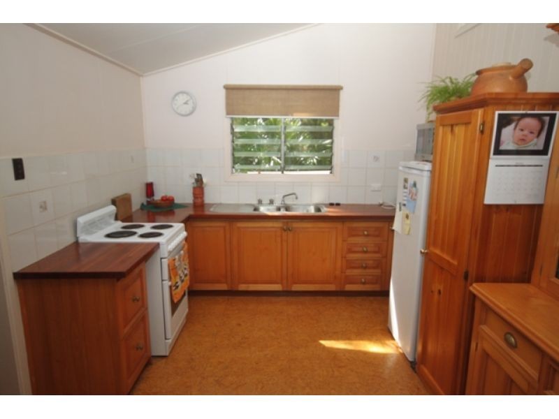 874 McIntosh Creek Road, Calico Creek QLD 4570