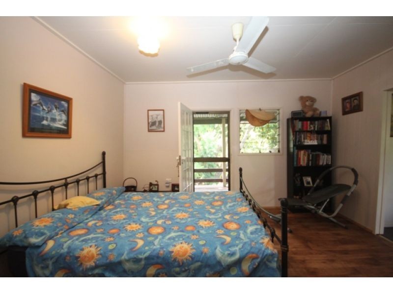 874 McIntosh Creek Road, Calico Creek QLD 4570