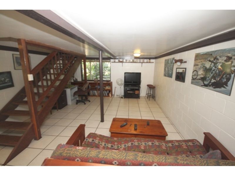 874 McIntosh Creek Road, Calico Creek QLD 4570