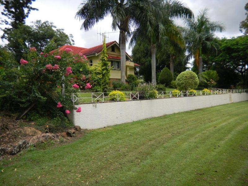845 Bruce Highway, Chatsworth QLD 4570