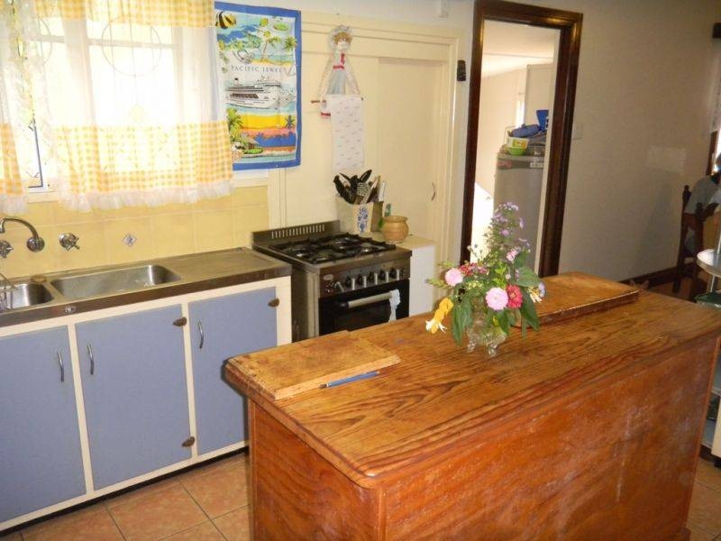 845 Bruce Highway, Chatsworth QLD 4570