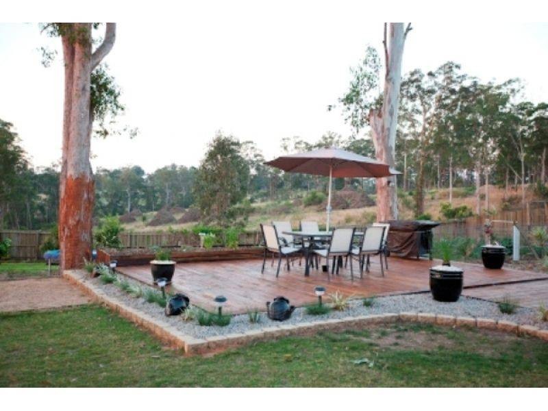 10 Rosewood Court, Southside QLD 4570