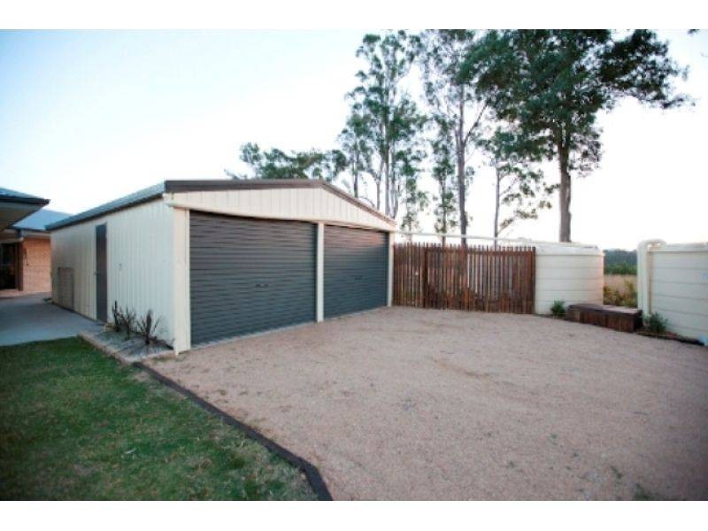 10 Rosewood Court, Southside QLD 4570