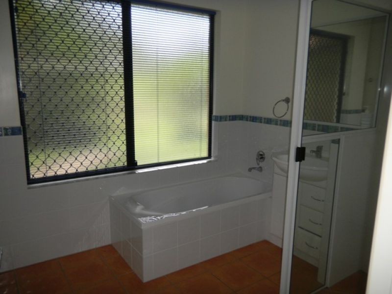 23 Sweeney Court, Pie Creek QLD 4570