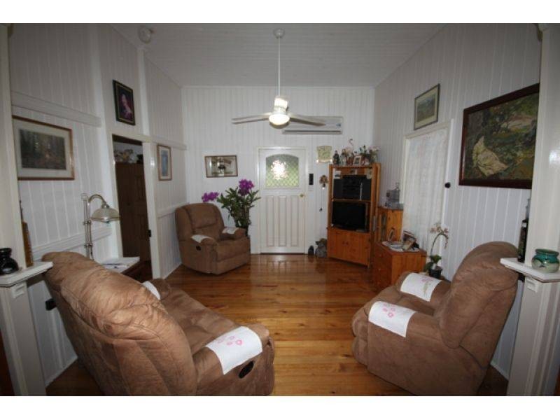 11 Tea Tree Court, The Palms QLD 4570