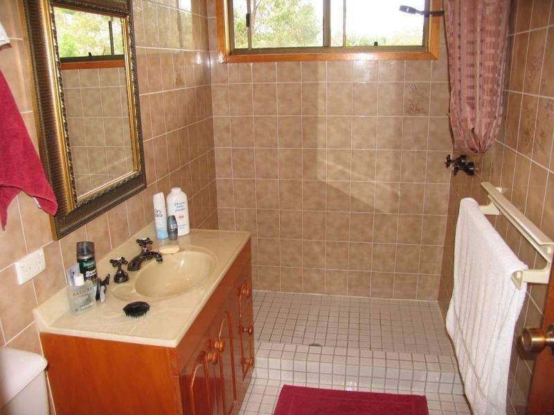 4 Smith Street, Yarraman QLD 4614