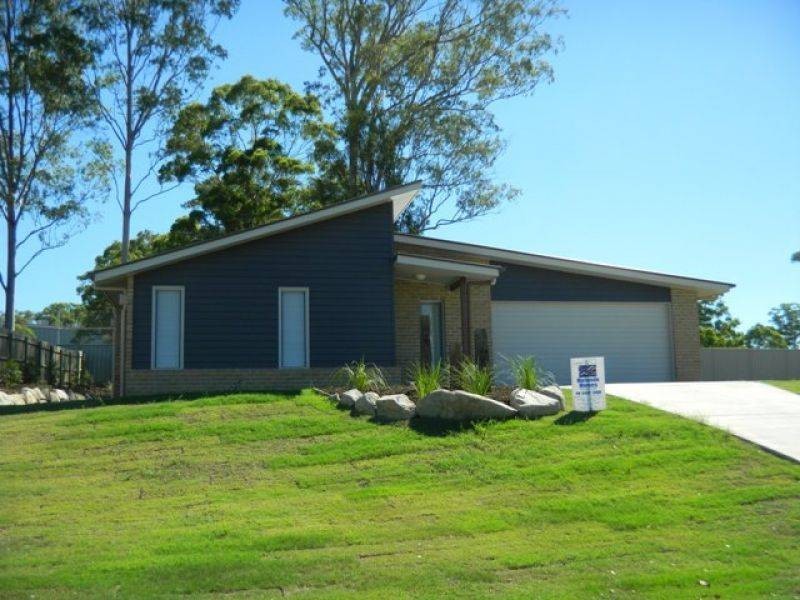 15 St Andrews Crescent, Gympie QLD 4570