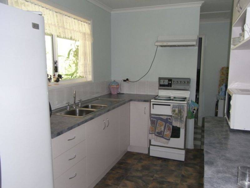 81 Delray Road, Mothar Mountain QLD 4570