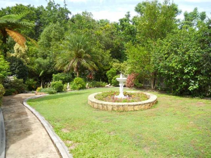 8 Alexander Place, Gympie QLD 4570
