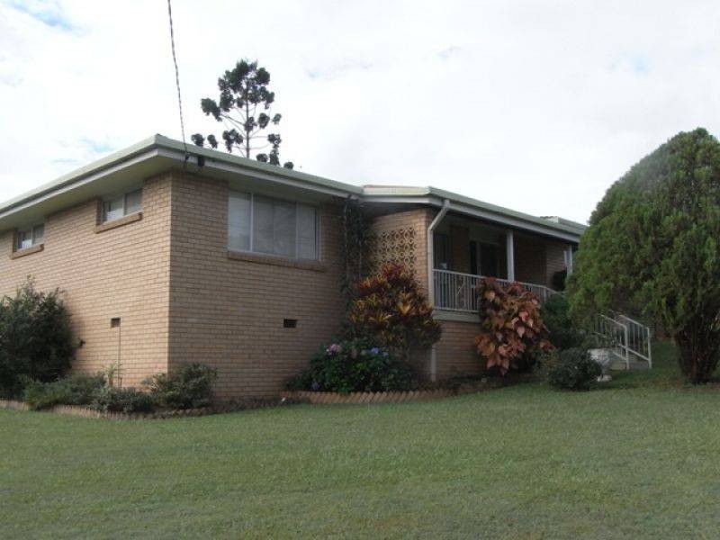 11 Derrilin Drive, Gympie QLD 4570