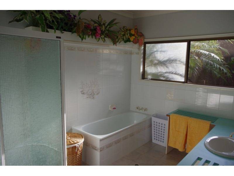 2143 Tin Can Bay Road, Kia Ora QLD 4570