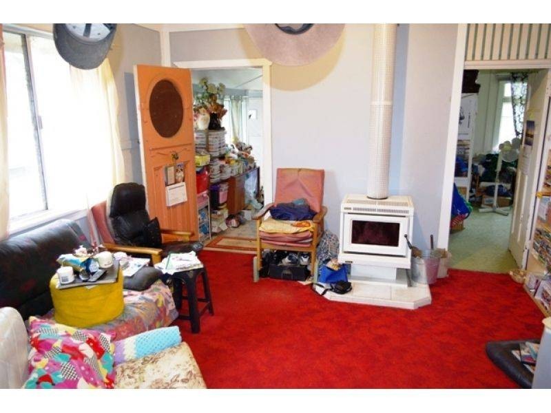 28 Pleystowe Road, Nanango QLD 4615