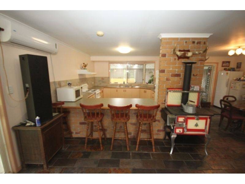 1 Essex Court, Cooloola Cove QLD 4580