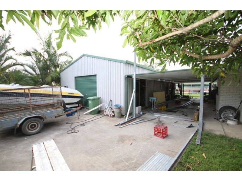 1 Essex Court, Cooloola Cove QLD 4580