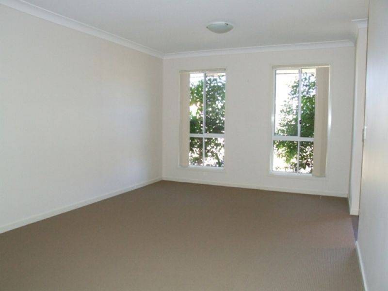 48 Bushland Drive, Southside QLD 4570