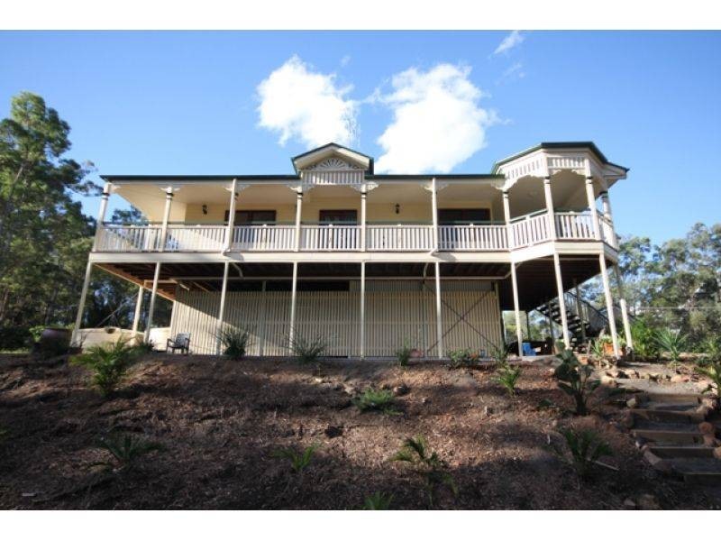 15 Matthew Road, The Palms QLD 4570