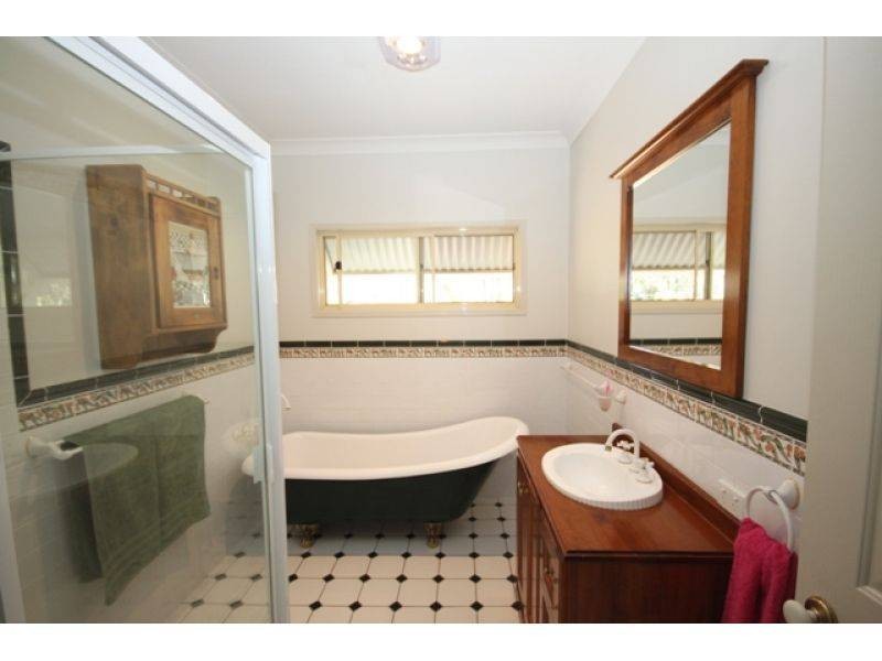 15 Matthew Road, The Palms QLD 4570