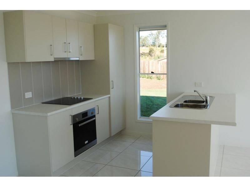 81 Furness Road, Southside QLD 4570