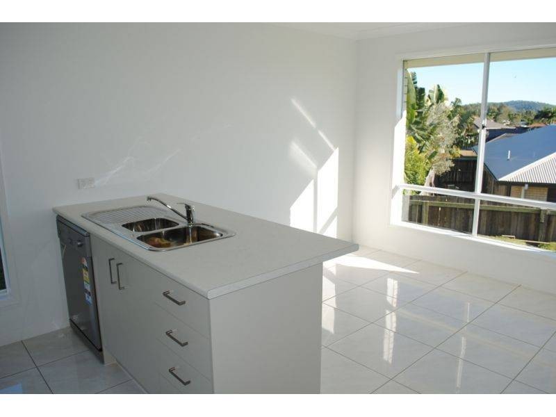 81 Furness Road, Southside QLD 4570