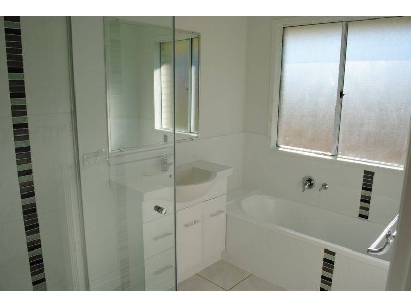 81 Furness Road, Southside QLD 4570