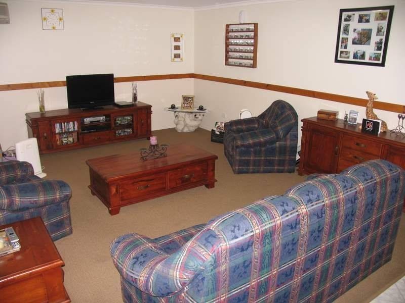 27 Lily Street, Southside QLD 4570