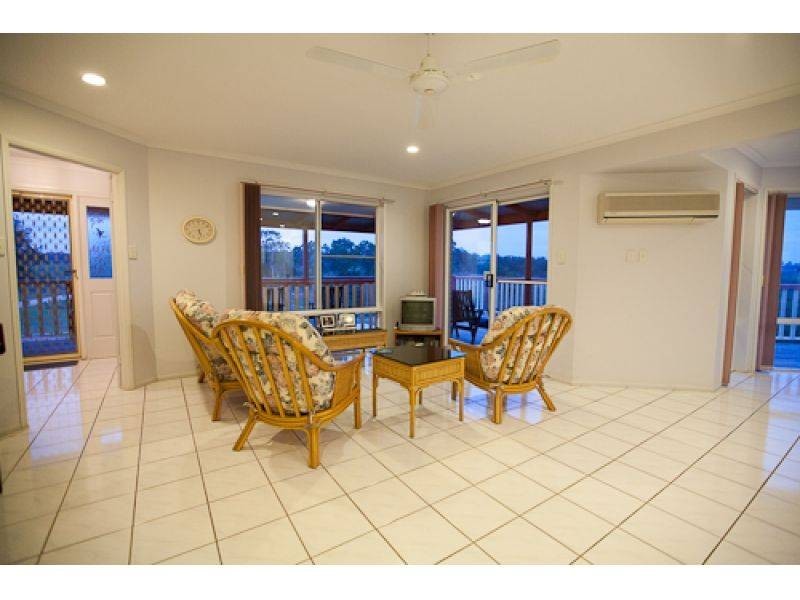 142 Enterprise Road, Veteran QLD 4570