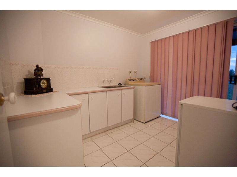 142 Enterprise Road, Veteran QLD 4570