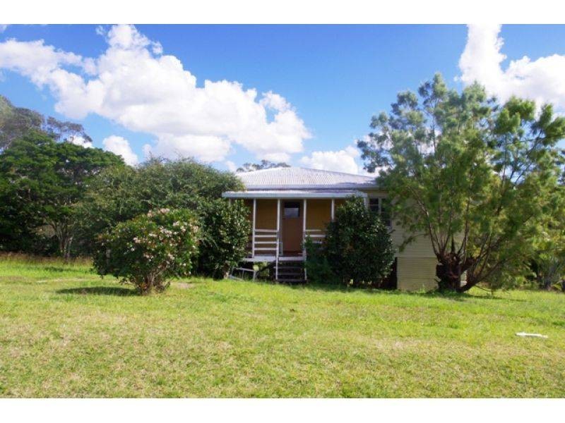 20 Browns Road, Victory Heights QLD 4570