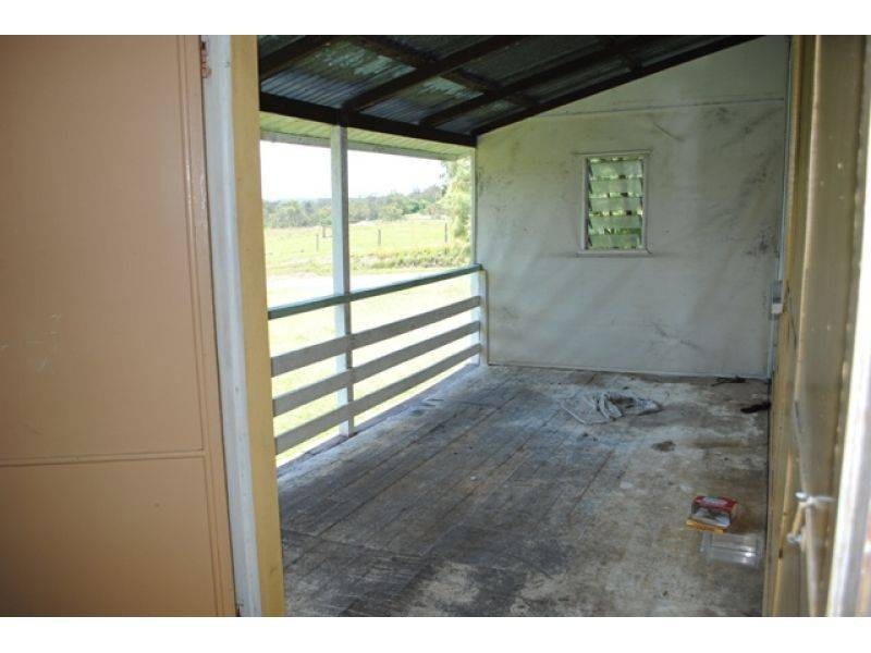 20 Browns Road, Victory Heights QLD 4570