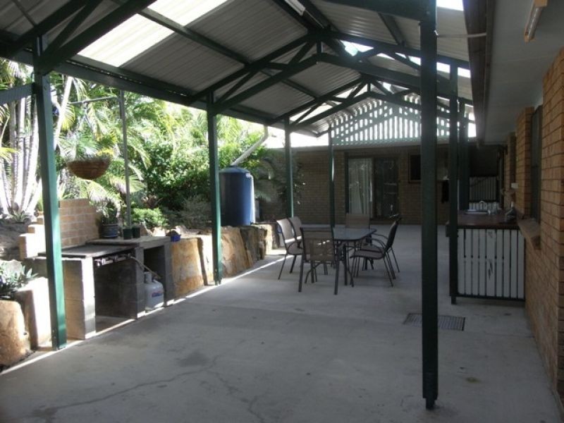 2 Rose Road, Southside QLD 4570