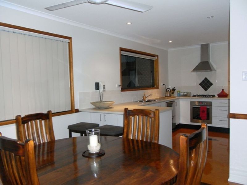 2 Rose Road, Southside QLD 4570