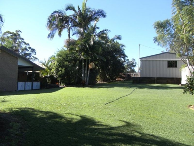 2 Rose Road, Southside QLD 4570