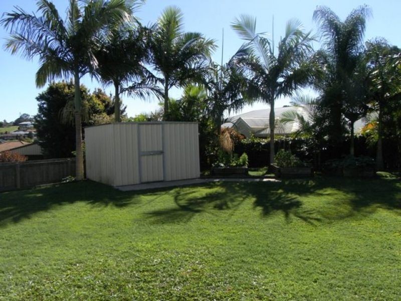 7 Elms Court, Southside QLD 4570