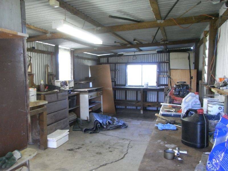 511 Sandy Creek Road, Veteran QLD 4570