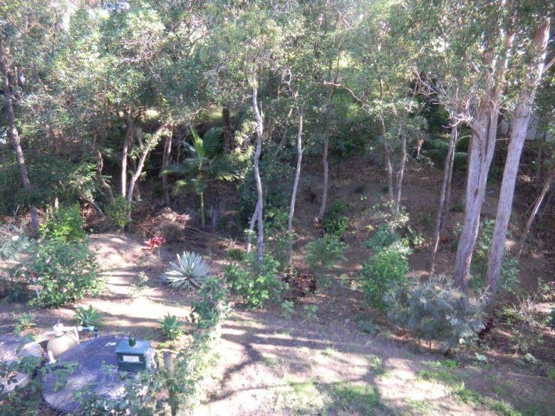 5 Melaleuca Court, Southside QLD 4570