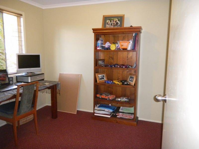 5 Melaleuca Court, Southside QLD 4570