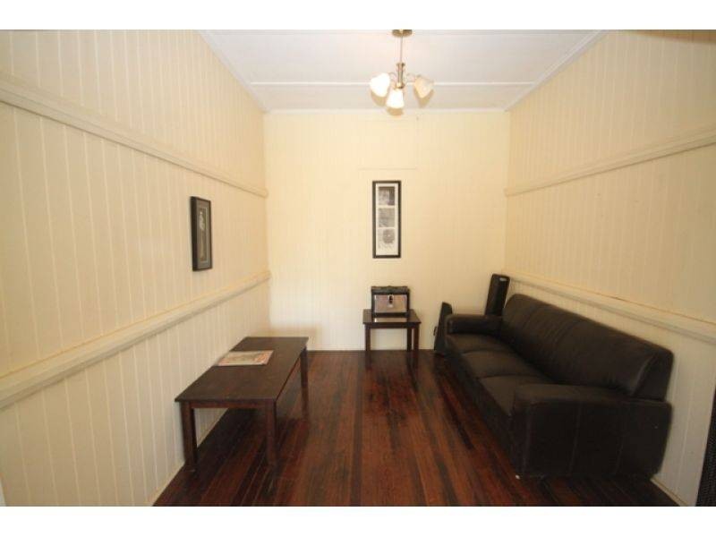 171 Hood Road, Veteran QLD 4570