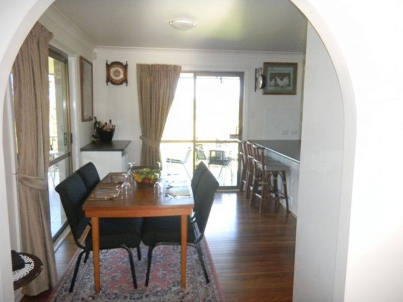 9 Sorensen Road, Southside QLD 4570